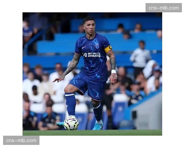 切尔西球星恩佐·费尔南德斯再次公开释放出转会皇马的强烈信号